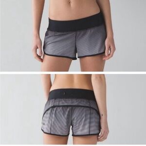 Lululemon Speed Short H2O Black White Stripe Swim Run Athletic Shorts Size 4
